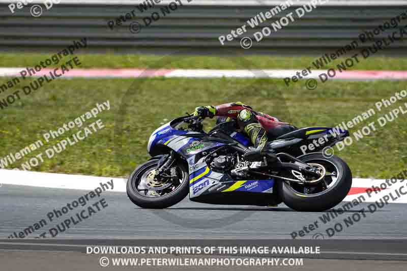cadwell no limits trackday;cadwell park;cadwell park photographs;cadwell trackday photographs;enduro digital images;event digital images;eventdigitalimages;navarra;no limits trackdays;peter wileman photography;racing digital images;trackday digital images;trackday photos